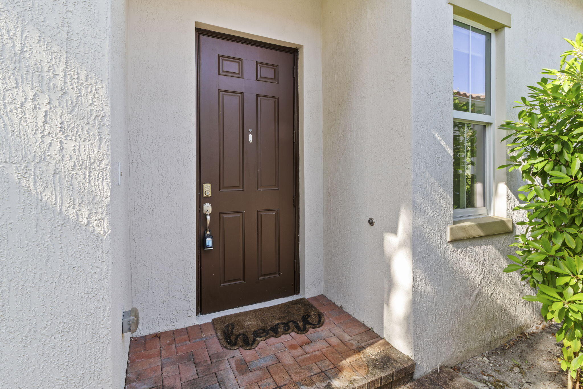 5319 Falcon Trail