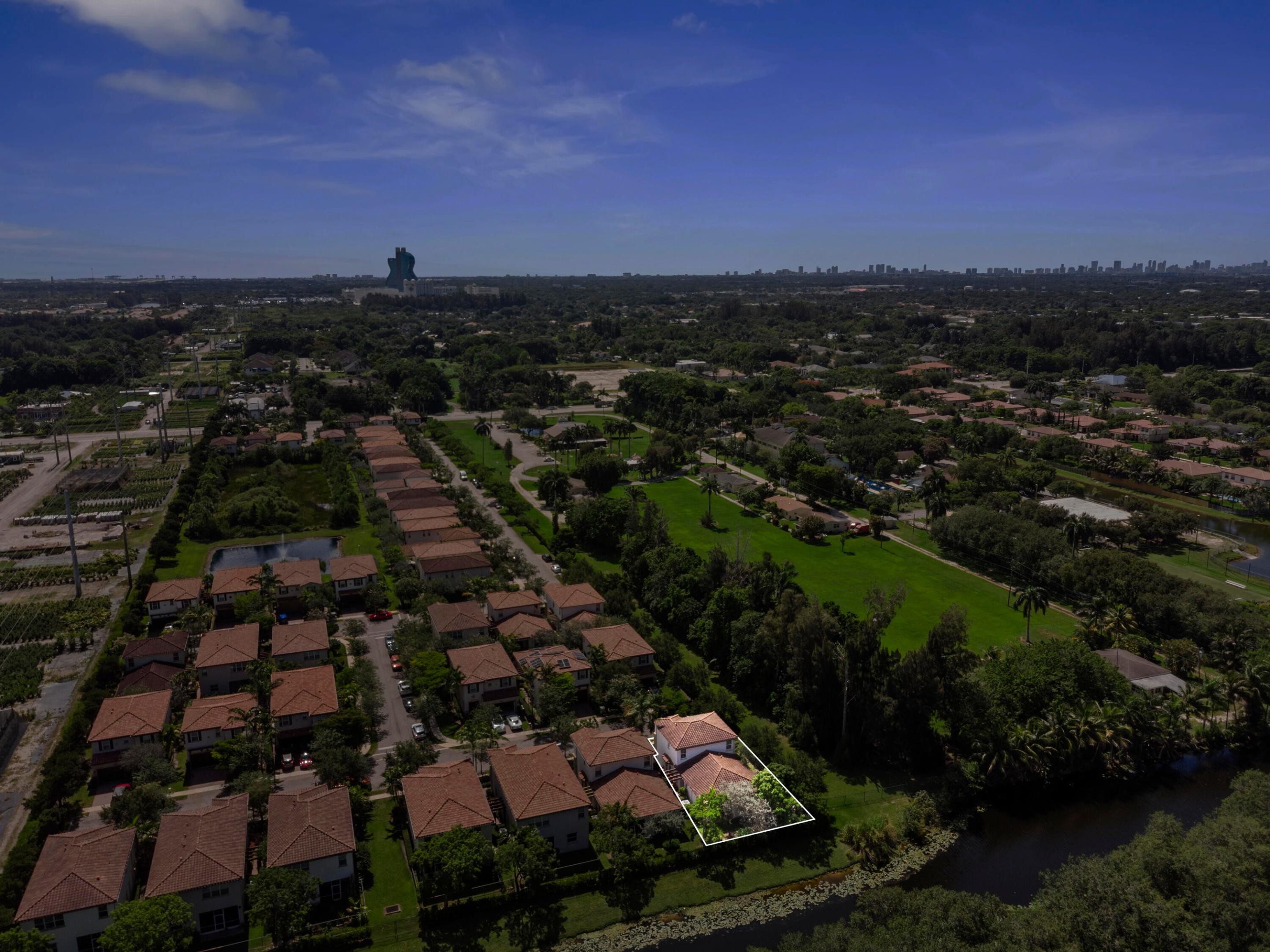 5319 Falcon Trail