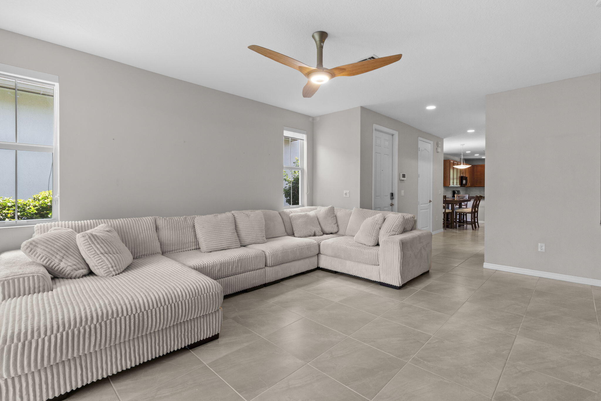 5319 Falcon Trail
