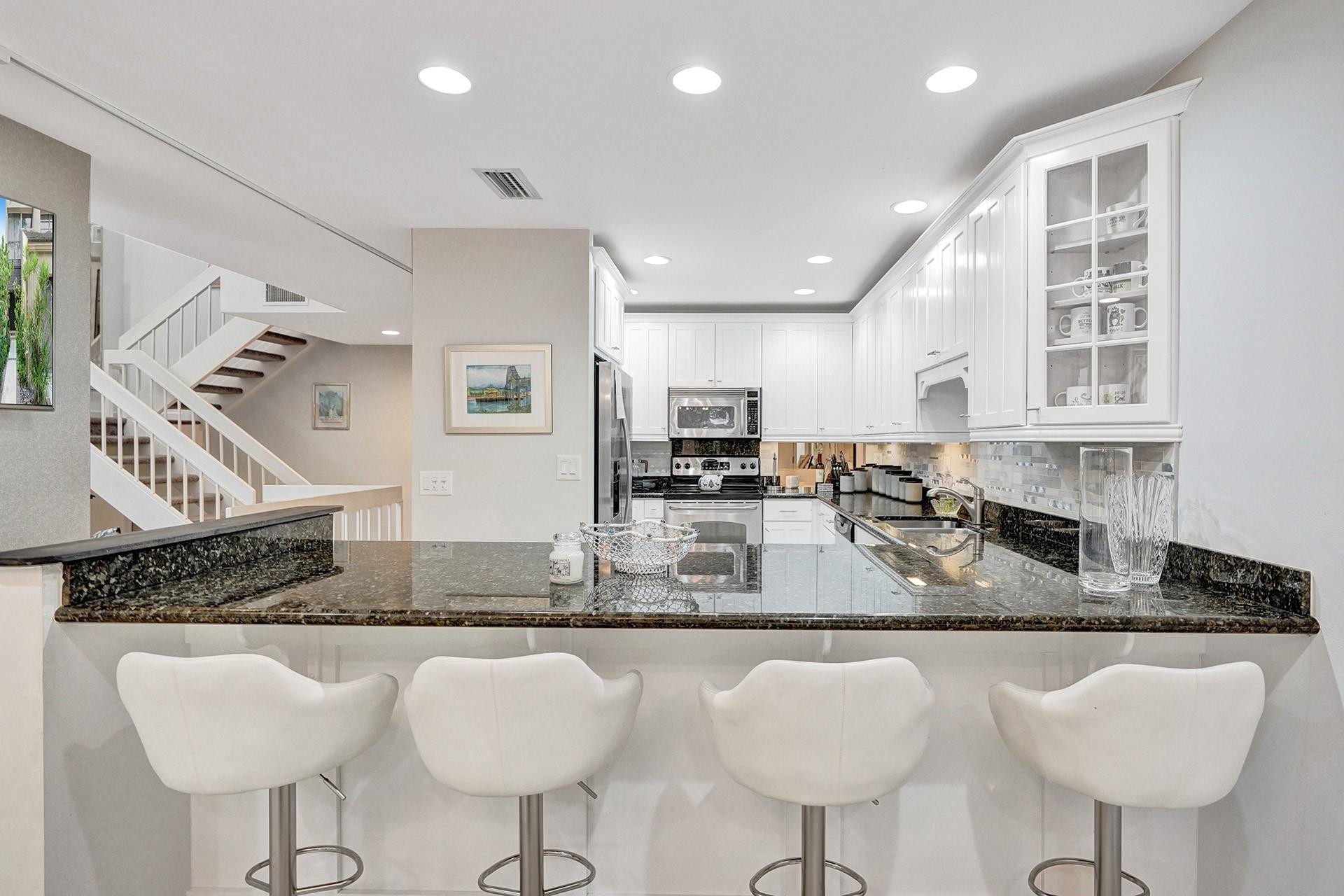 702 Saint Albans Drive 702