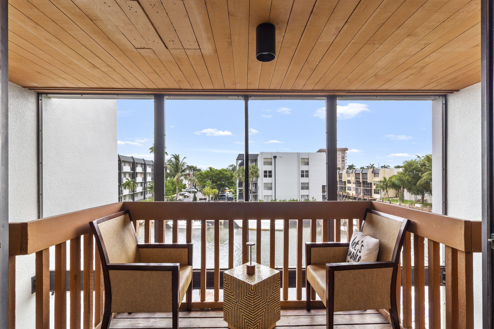 1100 SE 5TH Court 68