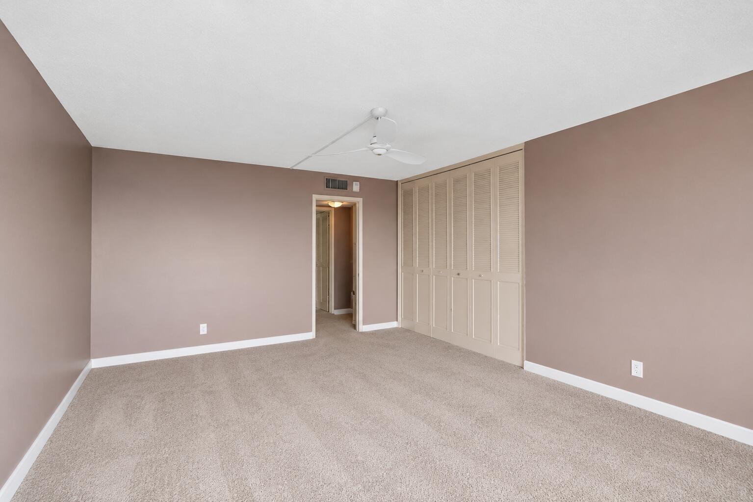 4300 N Ocean Boulevard 9H