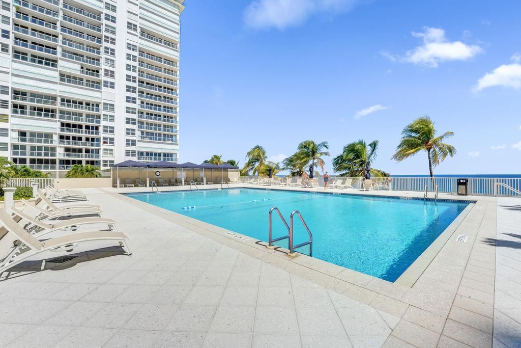 4300 N Ocean Boulevard 9H