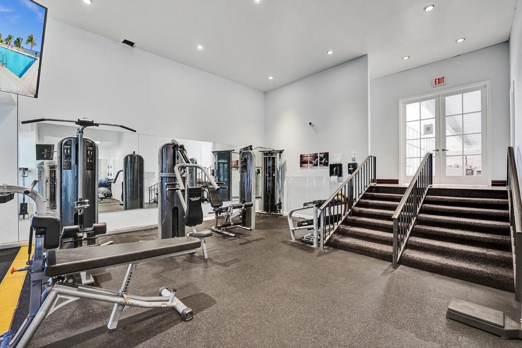 4300 N Ocean Boulevard 9H