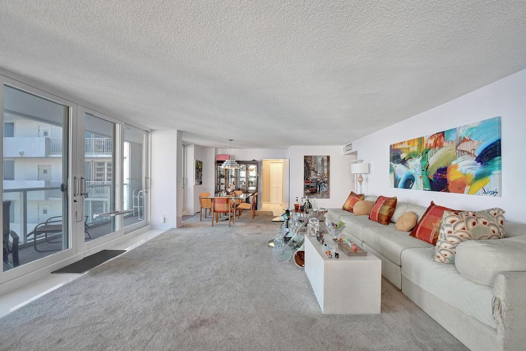 4300 N Ocean Boulevard 9H