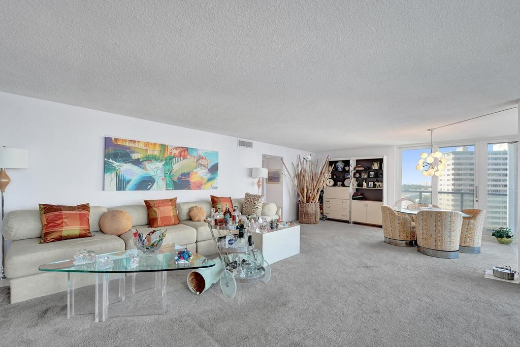4300 N Ocean Boulevard 9H