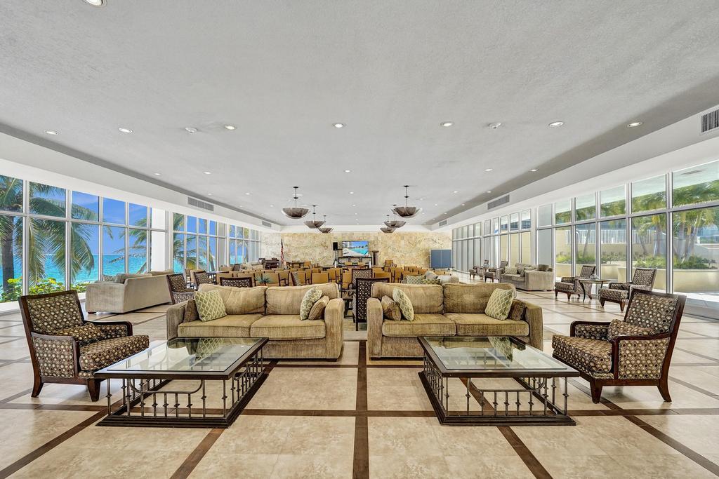 4300 N Ocean Boulevard 9H