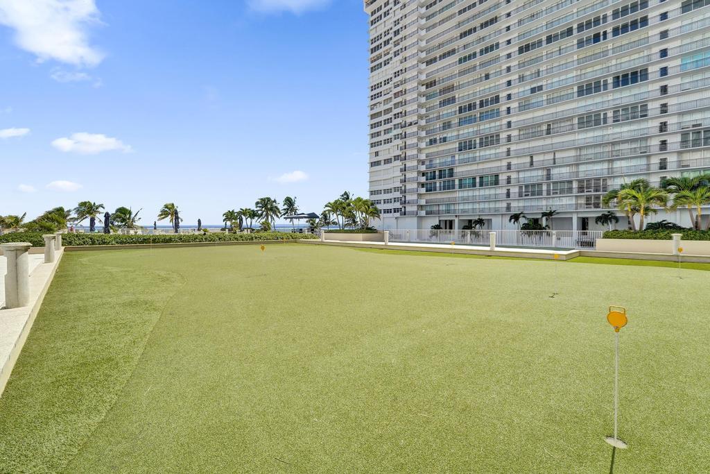 4300 N Ocean Boulevard 9H