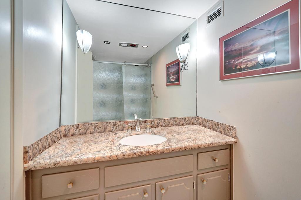 4300 N Ocean Boulevard 9H