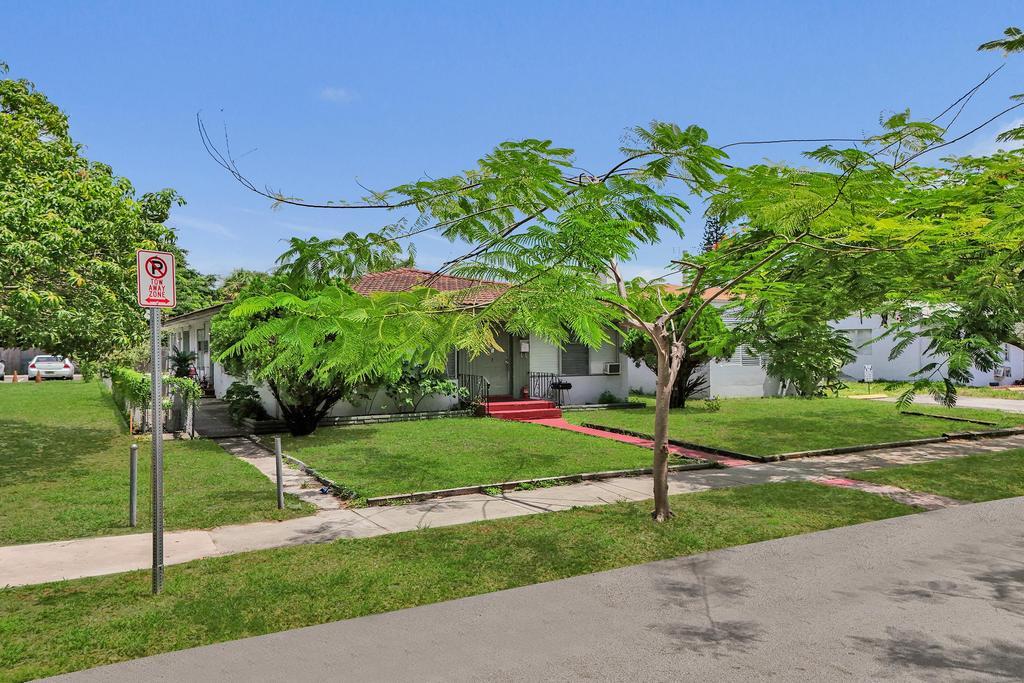 1913 Taylor Street