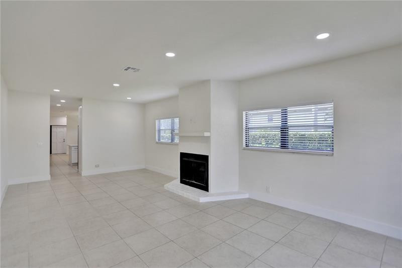 4300 S OCEAN Boulevard 1