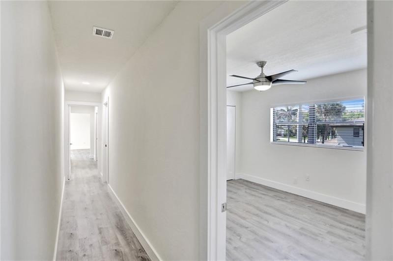 4300 S OCEAN Boulevard 1