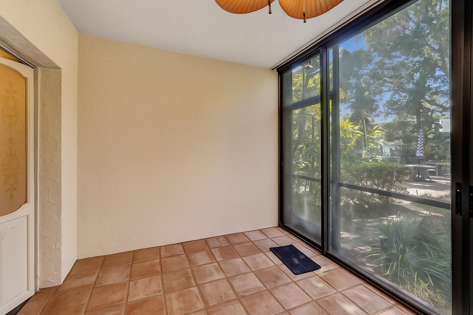 1231 SE 1ST Street 5