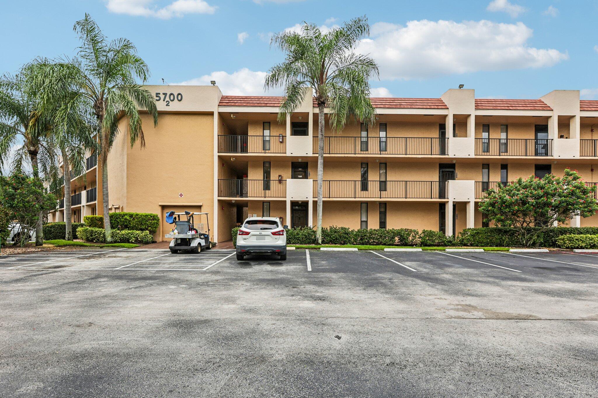 5718 CORAL LAKE Drive 206
