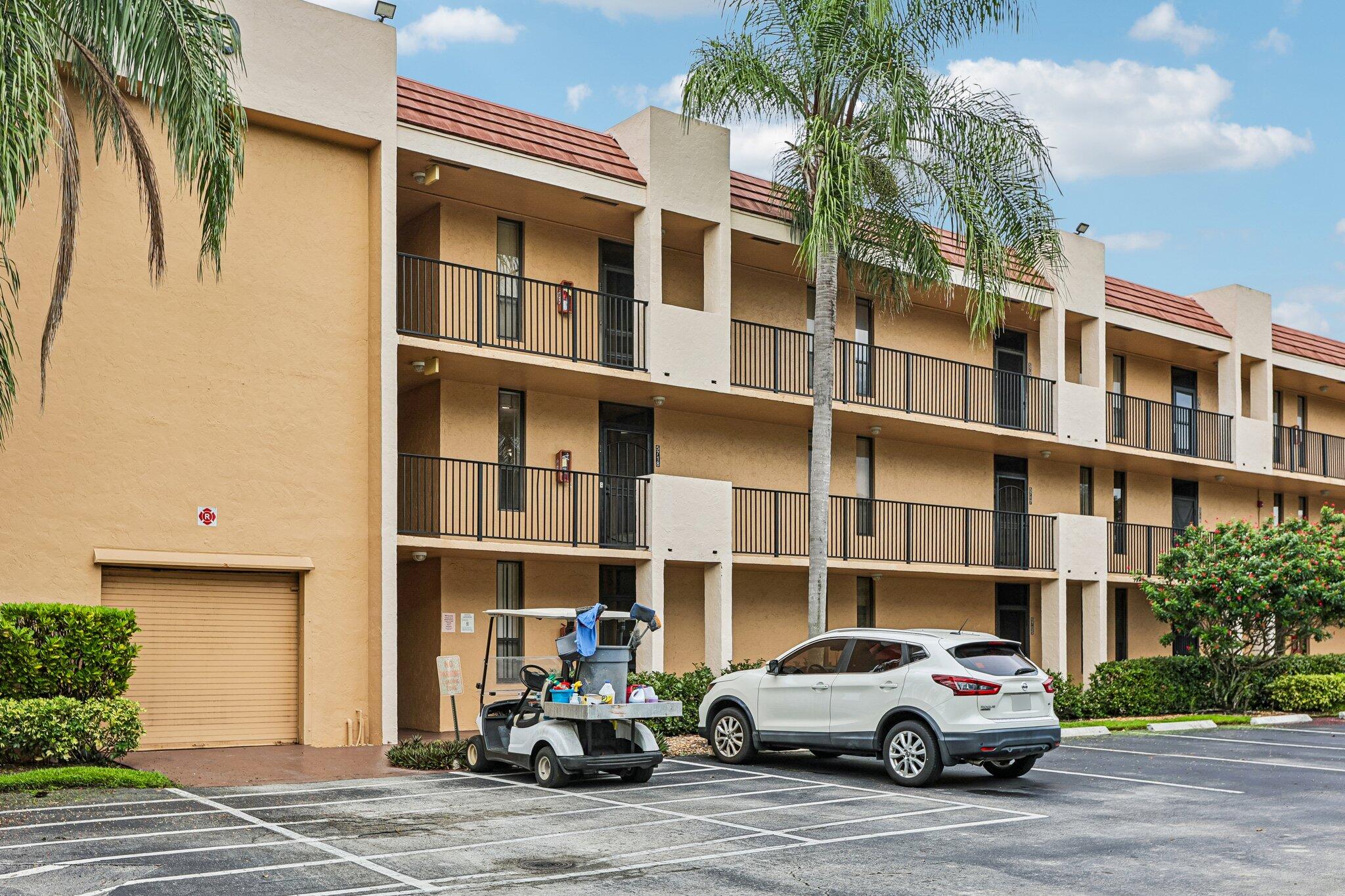 5718 CORAL LAKE Drive 206