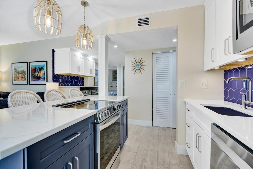 4549 N Ocean Drive 1, Lauderdale-By-The-Sea Unit: 1