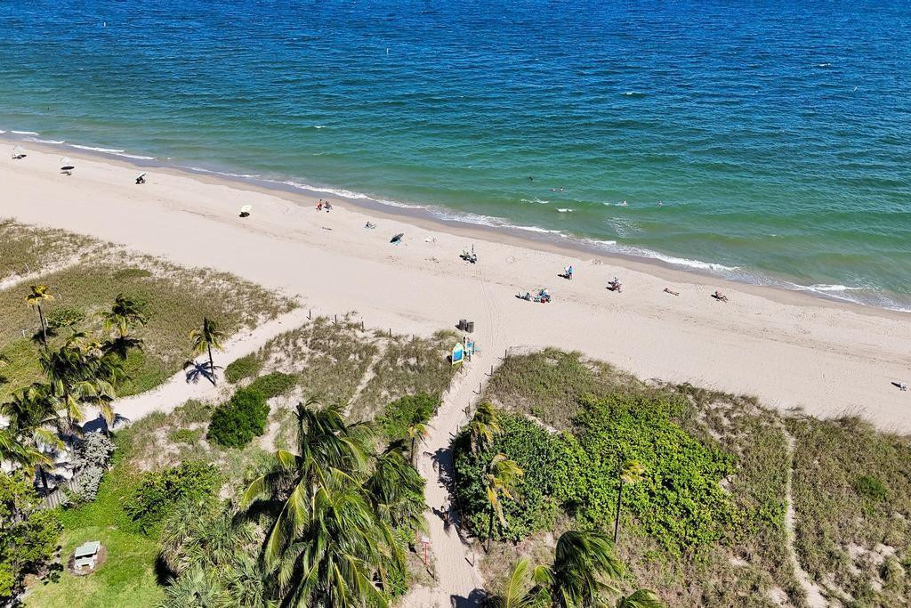 4549 N Ocean Drive 1, Lauderdale-By-The-Sea Unit: 1