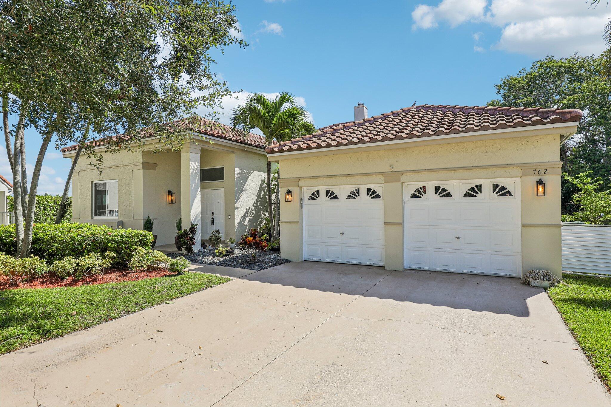 762 Heritage Drive Weston Fl Us 33326 B26065087