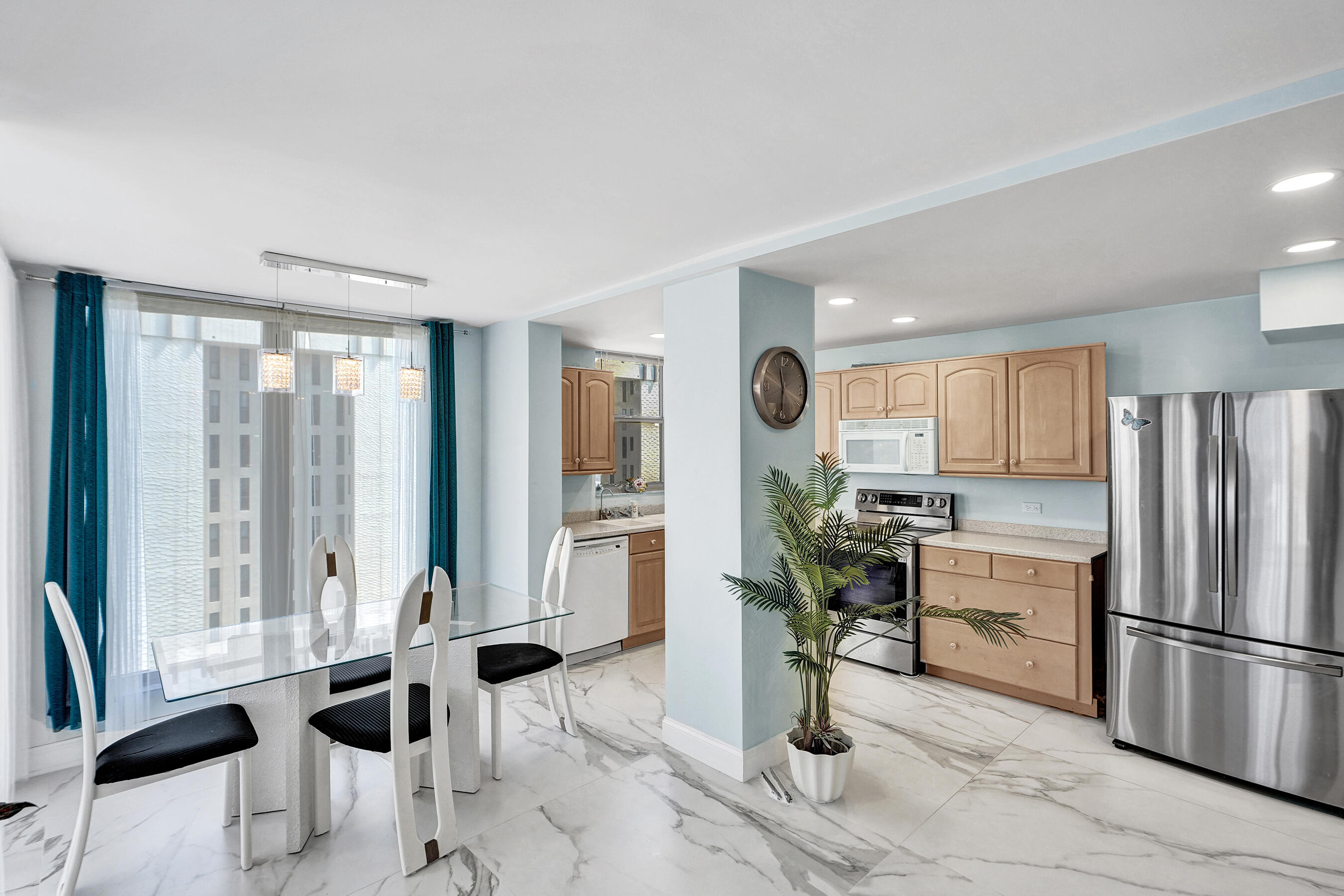 1010 S OCEAN Boulevard 1609
