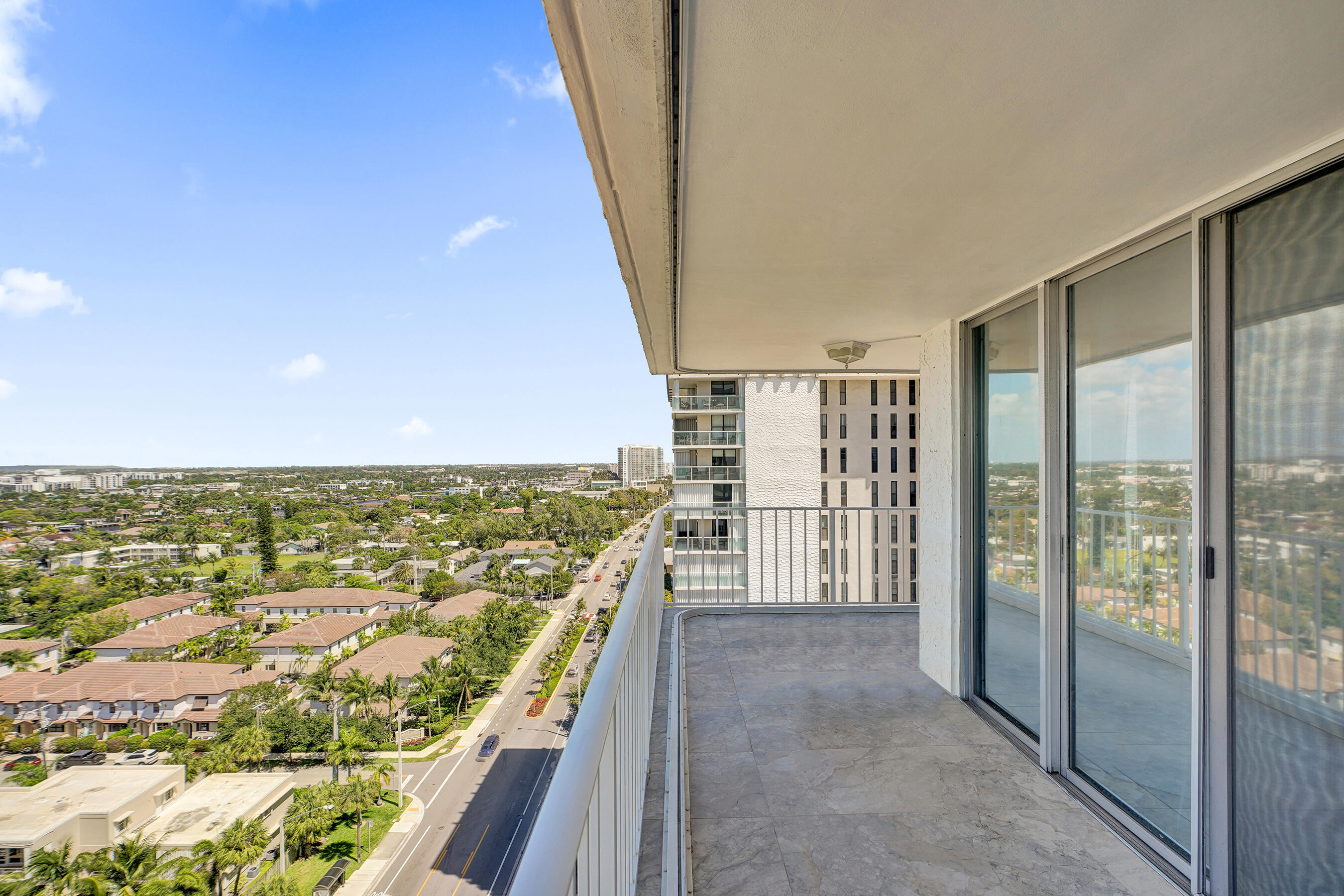 1010 S OCEAN Boulevard 1609