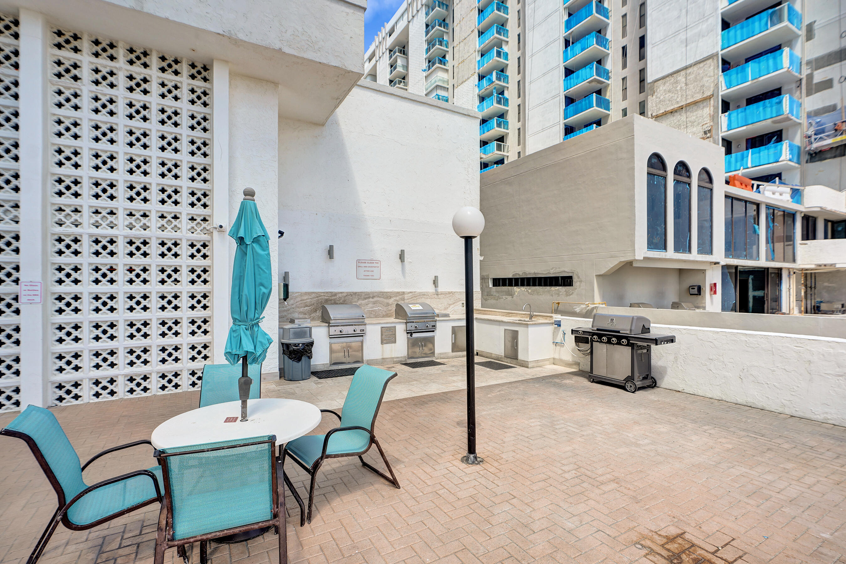 1010 S OCEAN Boulevard 1609