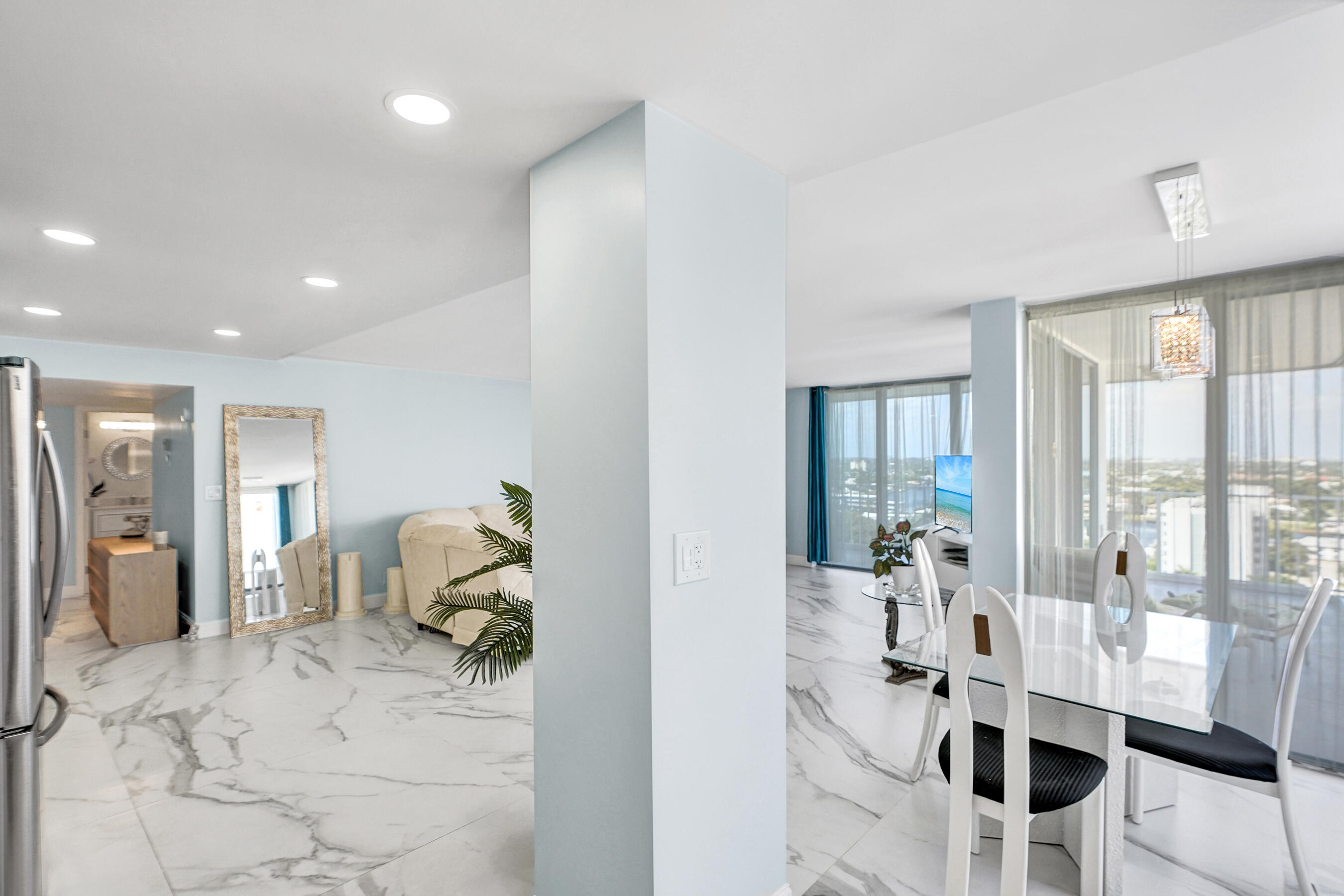 1010 S OCEAN Boulevard 1609