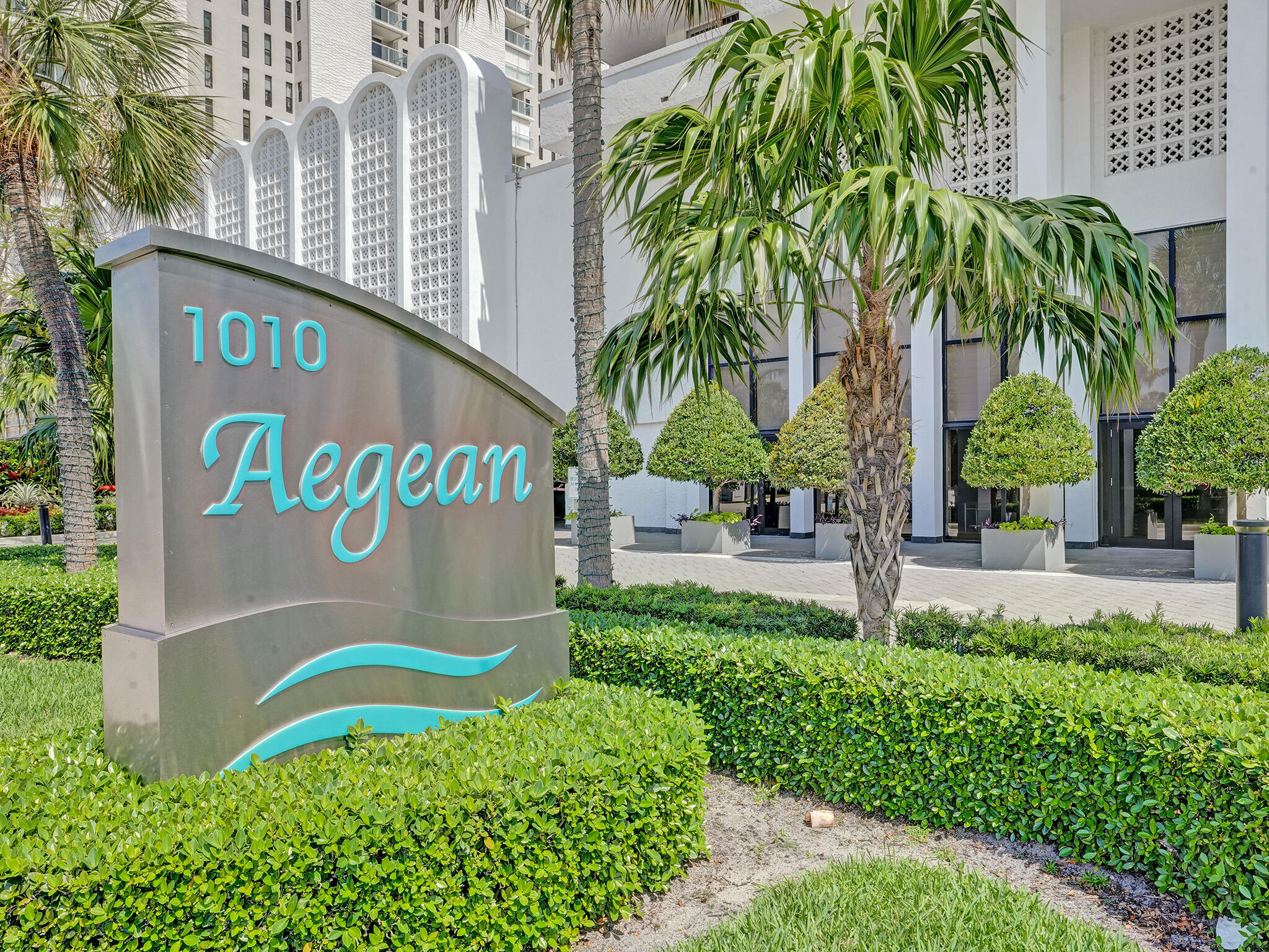 1010 S OCEAN Boulevard 1609