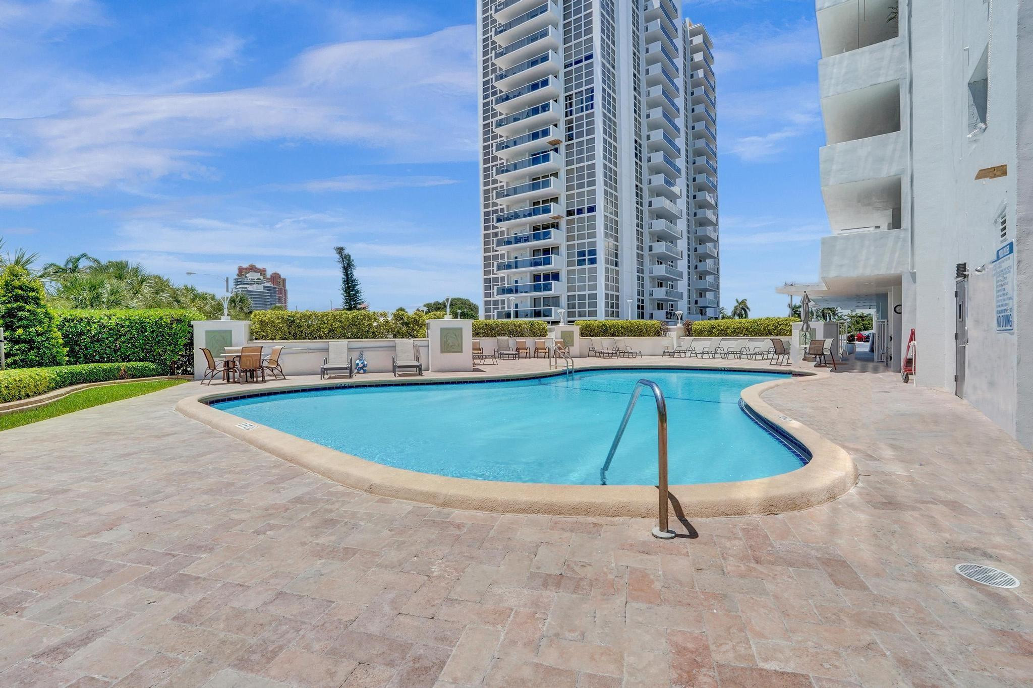 2715 N OCEAN Boulevard 6C