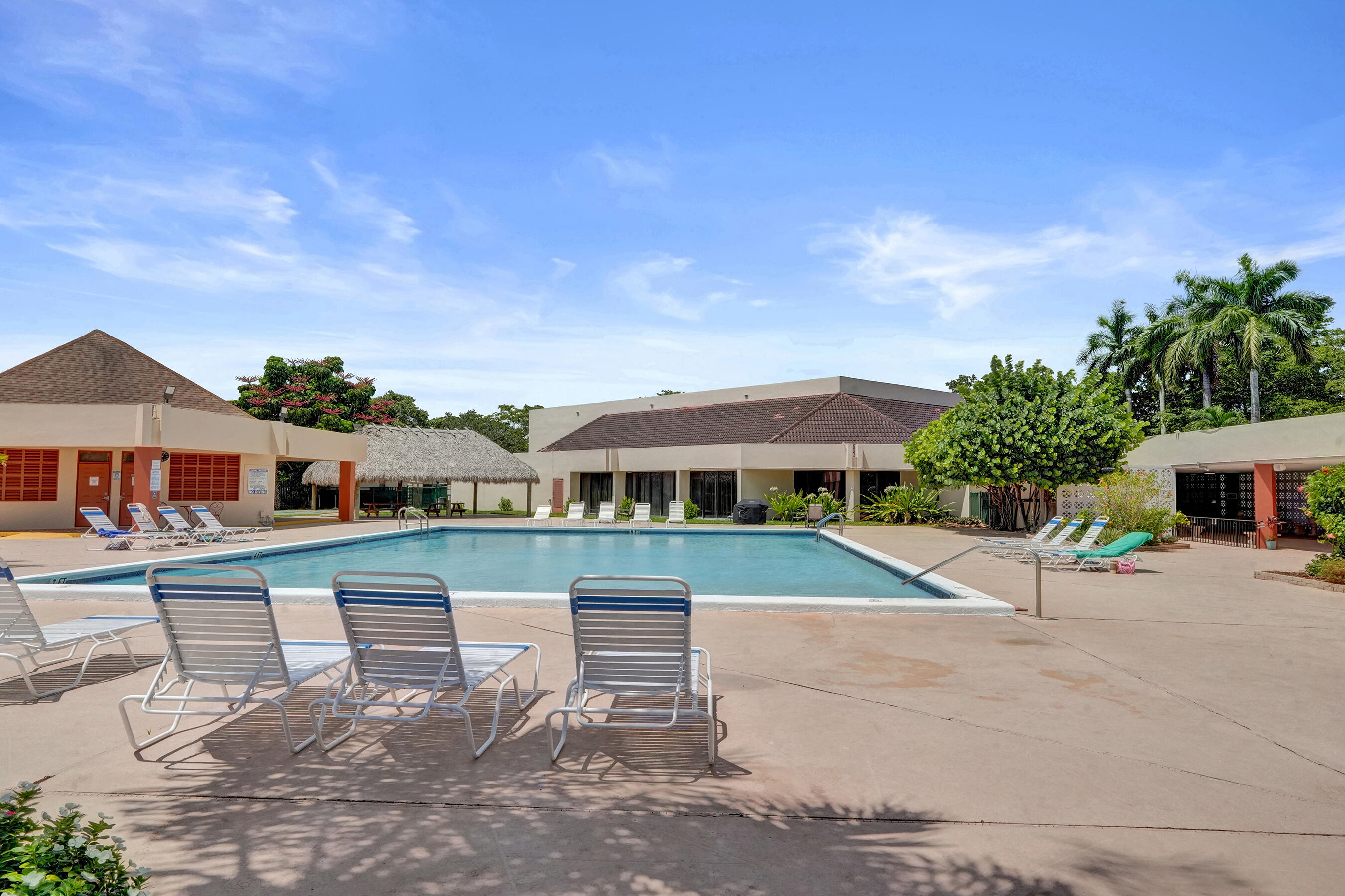 2651 Sunrise Lakes Drive E Unit: 104