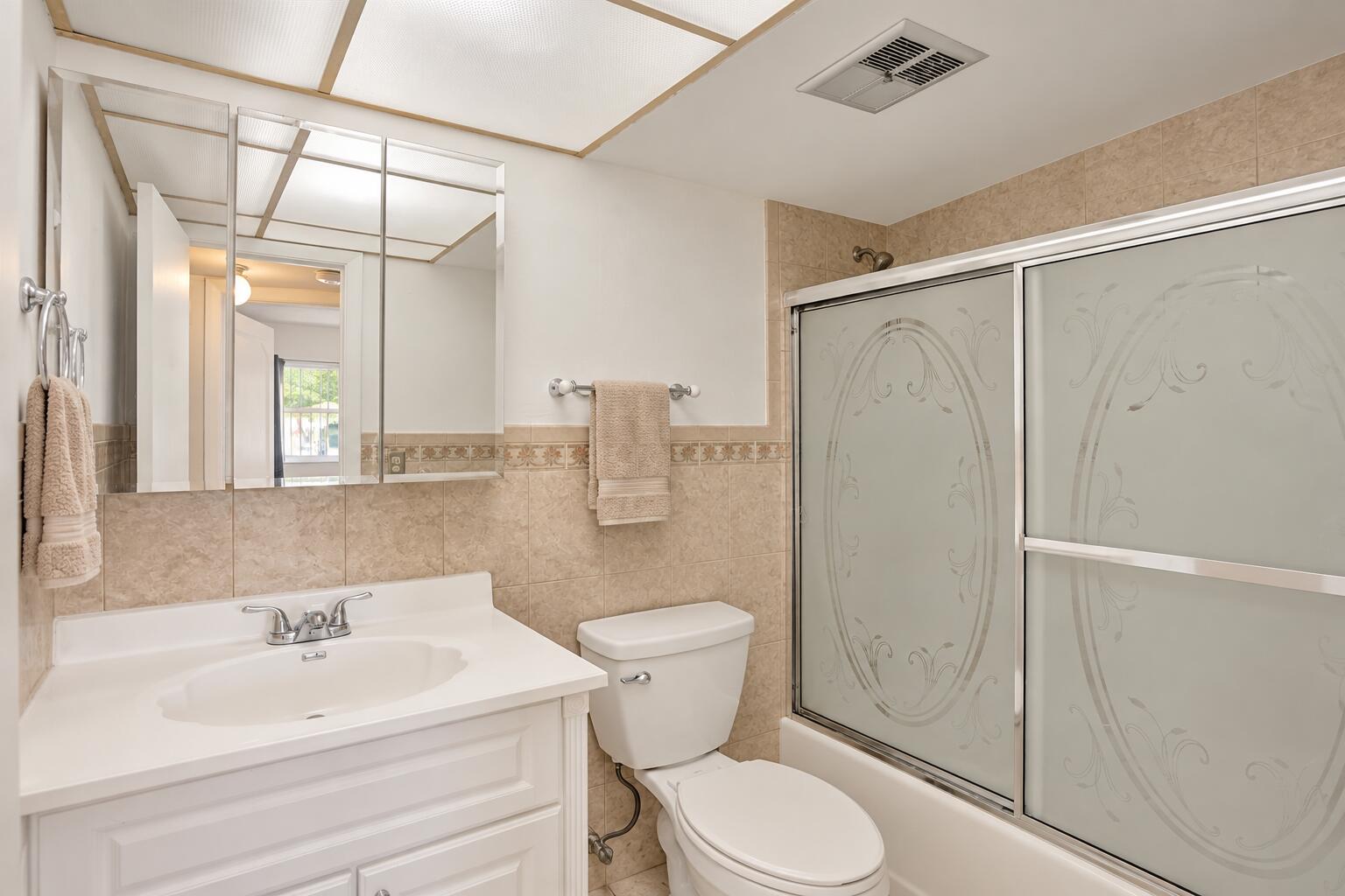 2651 Sunrise Lakes Drive E Unit: 104