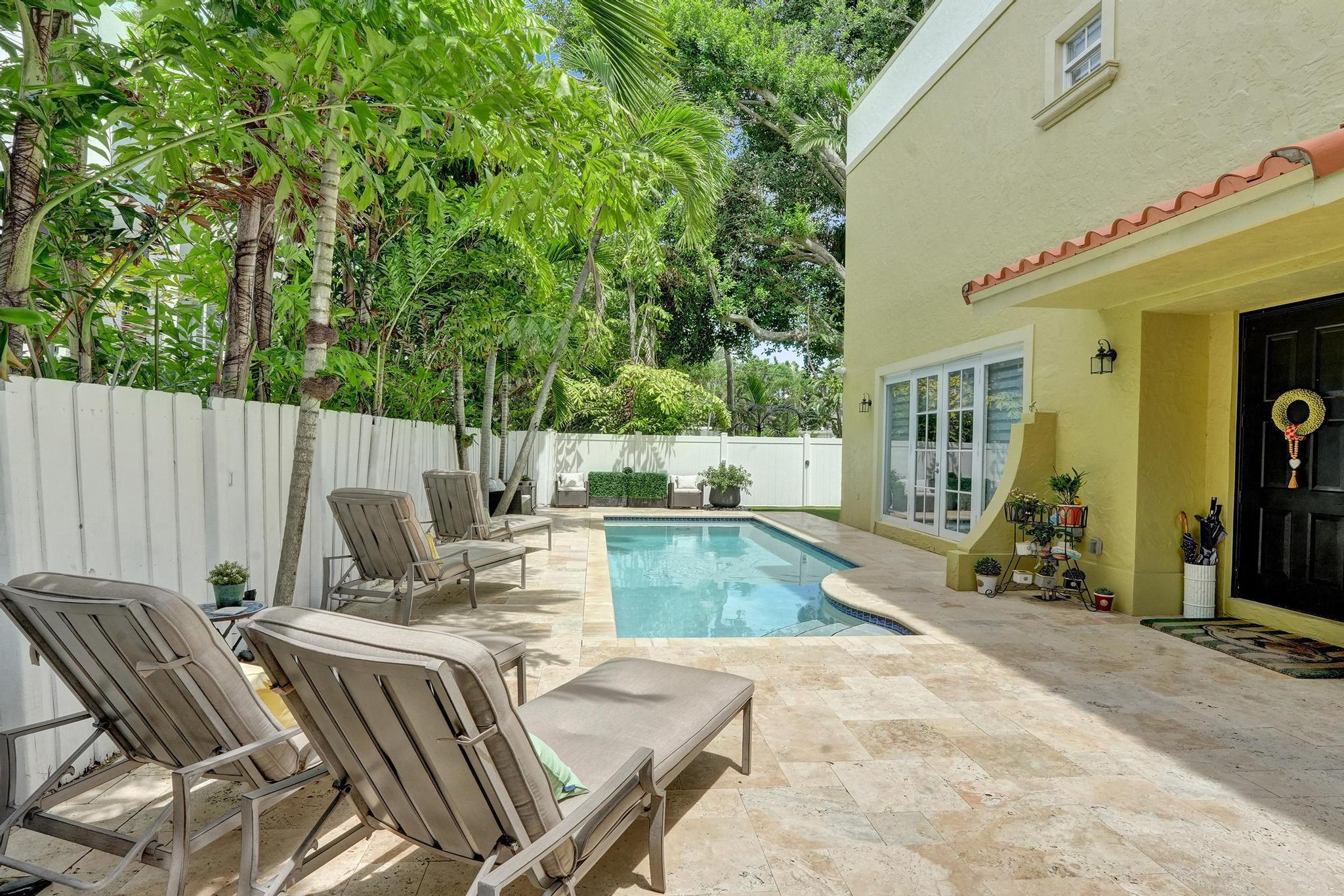 1411 NE 7th Street Fort Lauderdale Fl Us 33304 B26071513