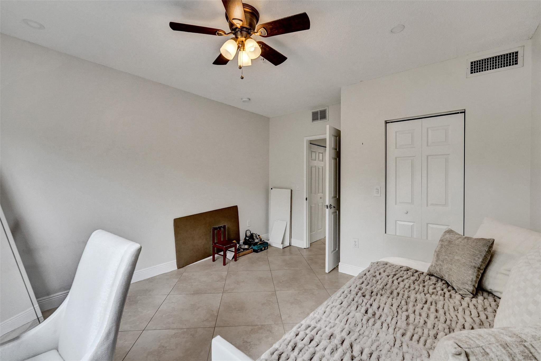 7940 N NOB HILL Road 304