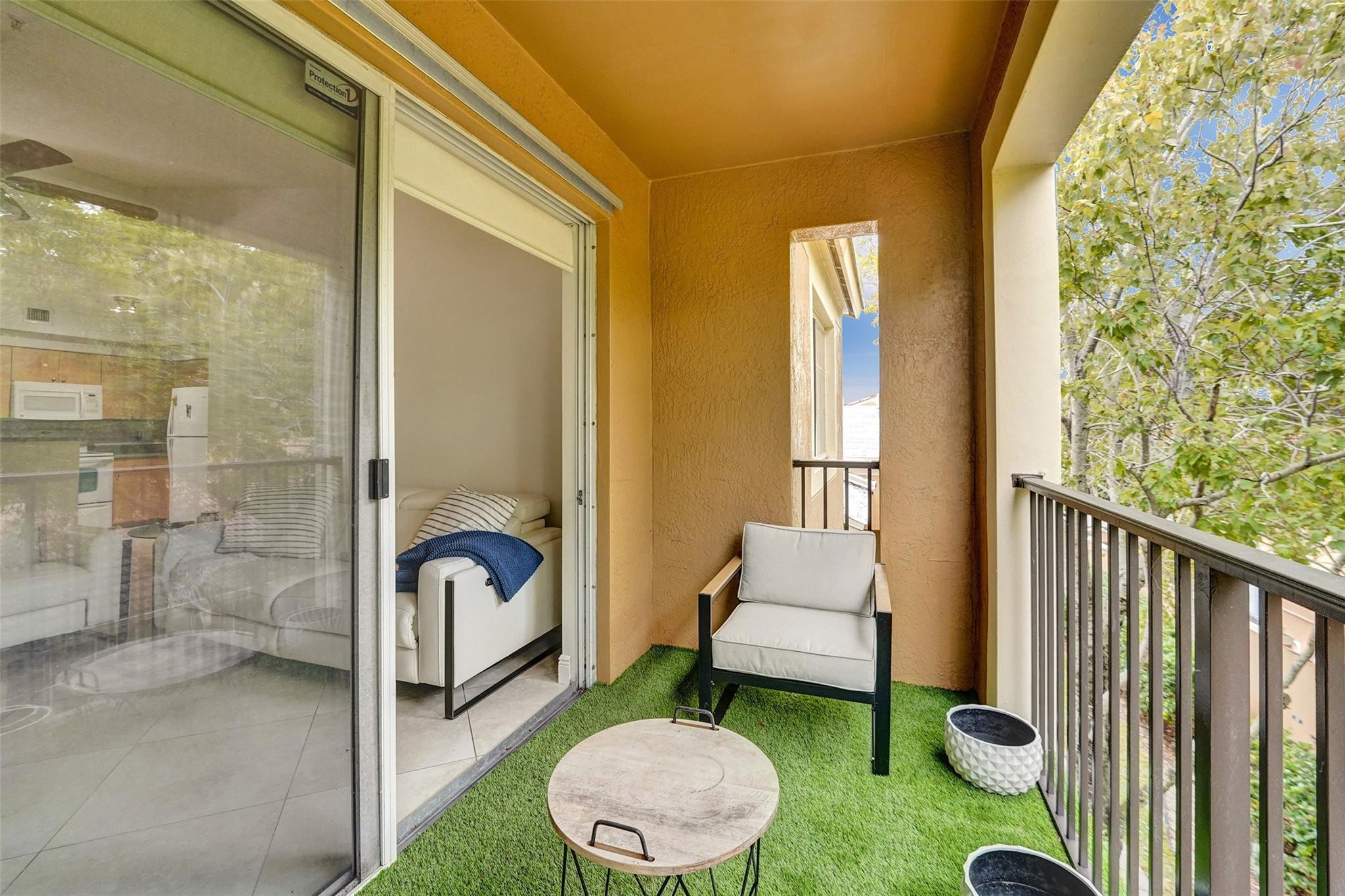 7940 N NOB HILL Road 304
