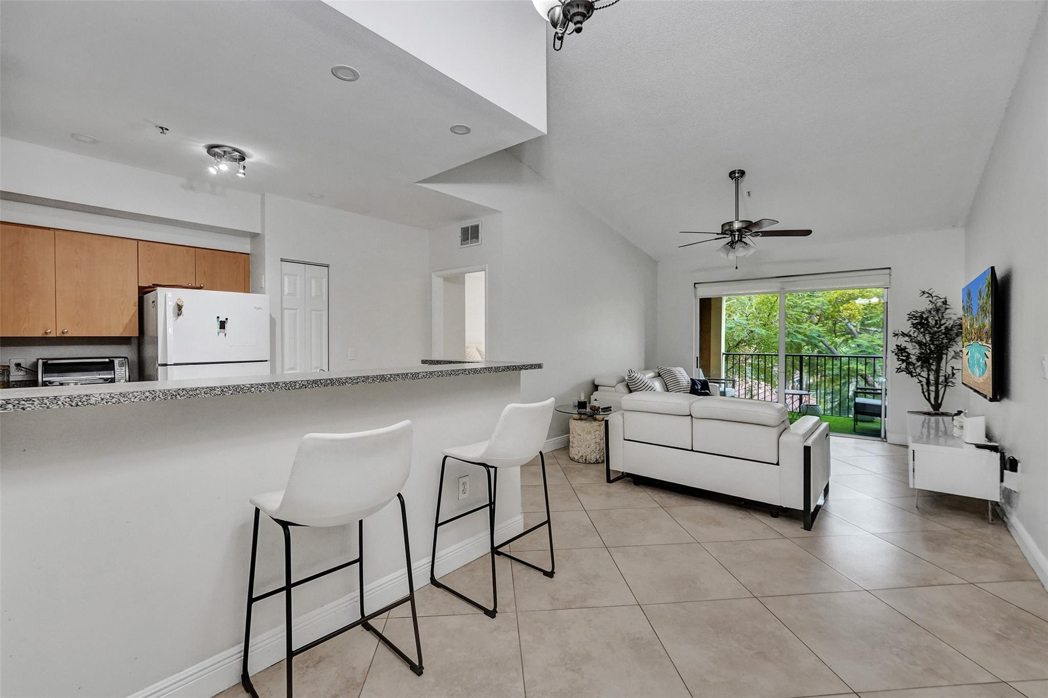 7940 N NOB HILL Road 304