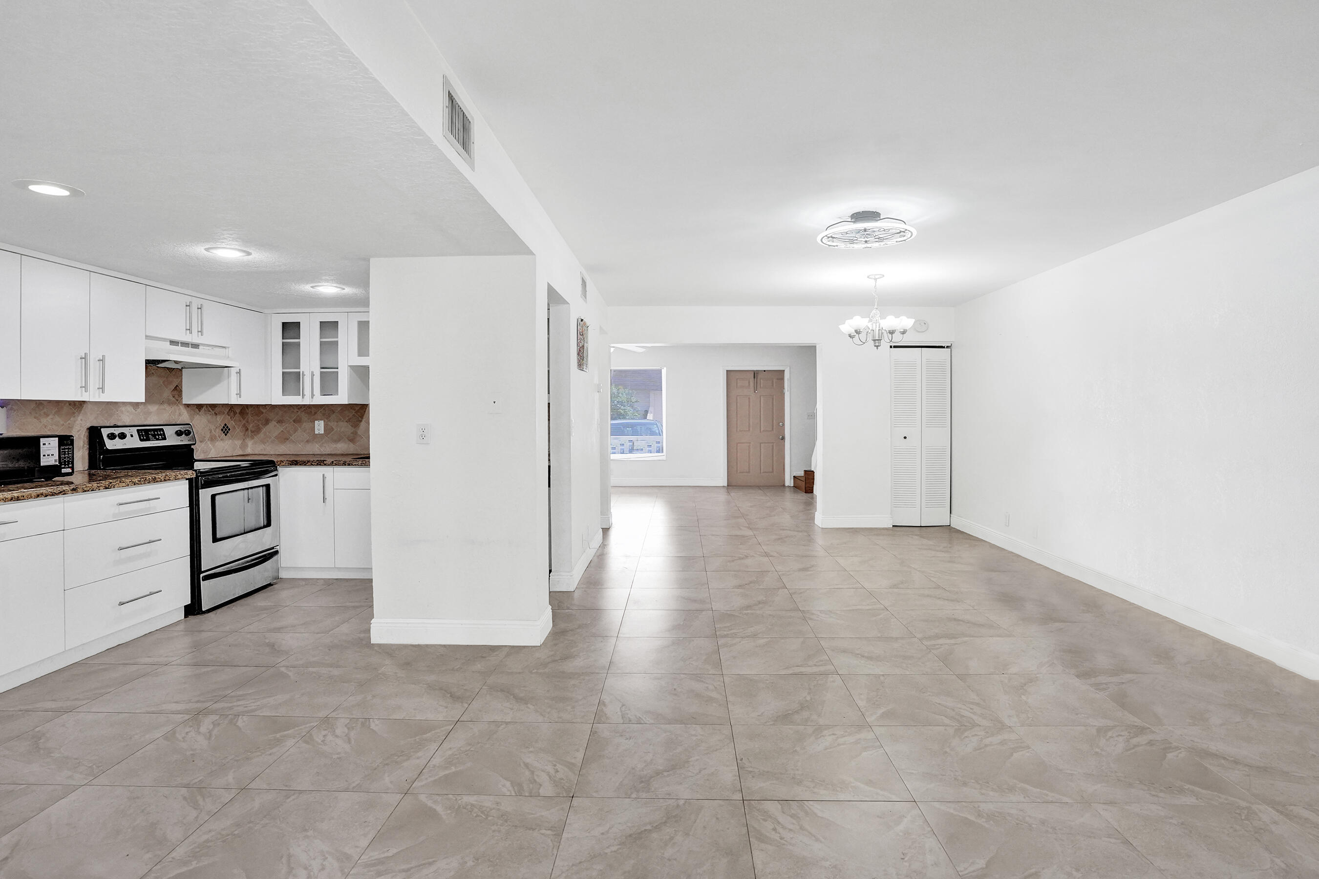8091 NW 12TH Street H