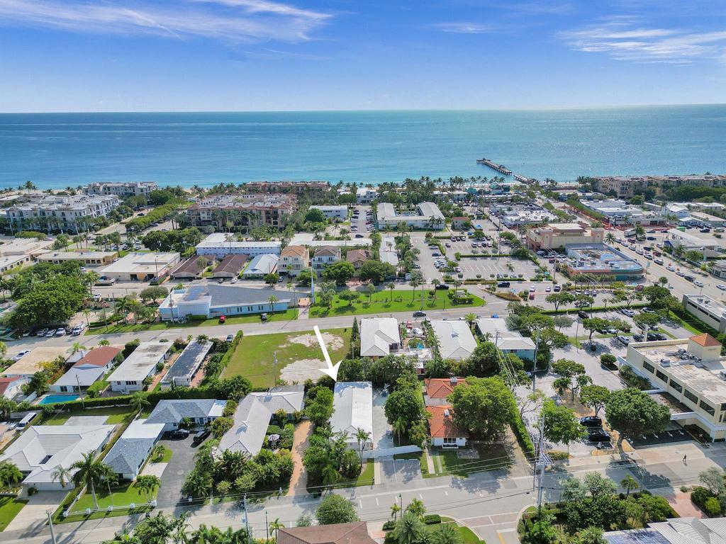 4422 Sea Grape Drive, Lauderdale-By-The-Sea