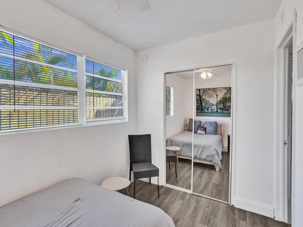 4422 Sea Grape Drive, Lauderdale-By-The-Sea
