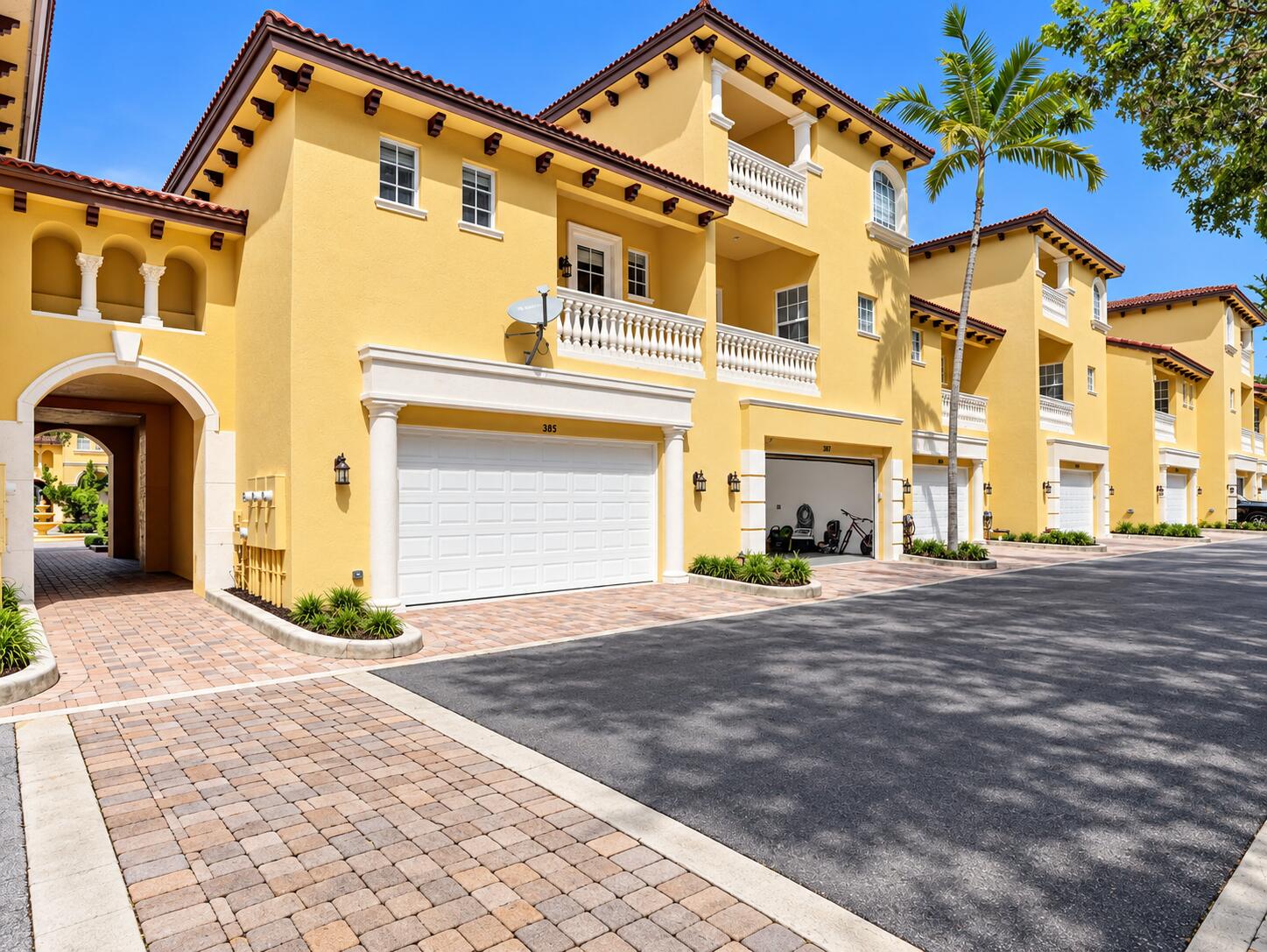385 NE 69TH Circle