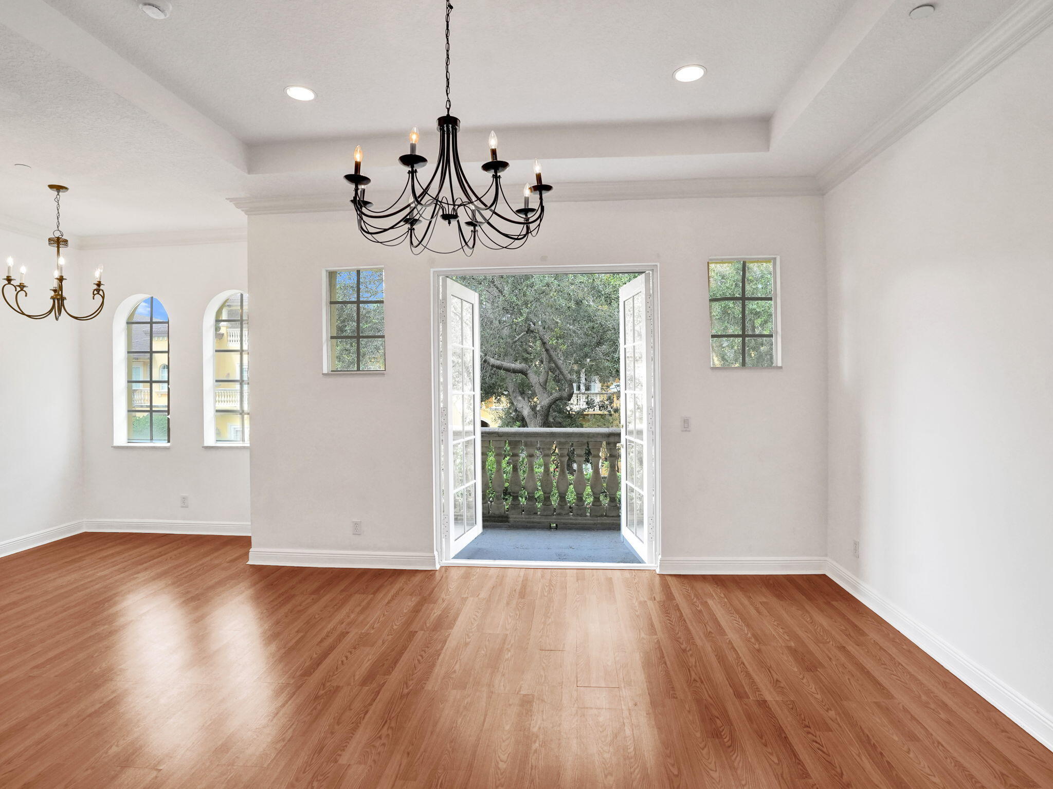 385 NE 69TH Circle