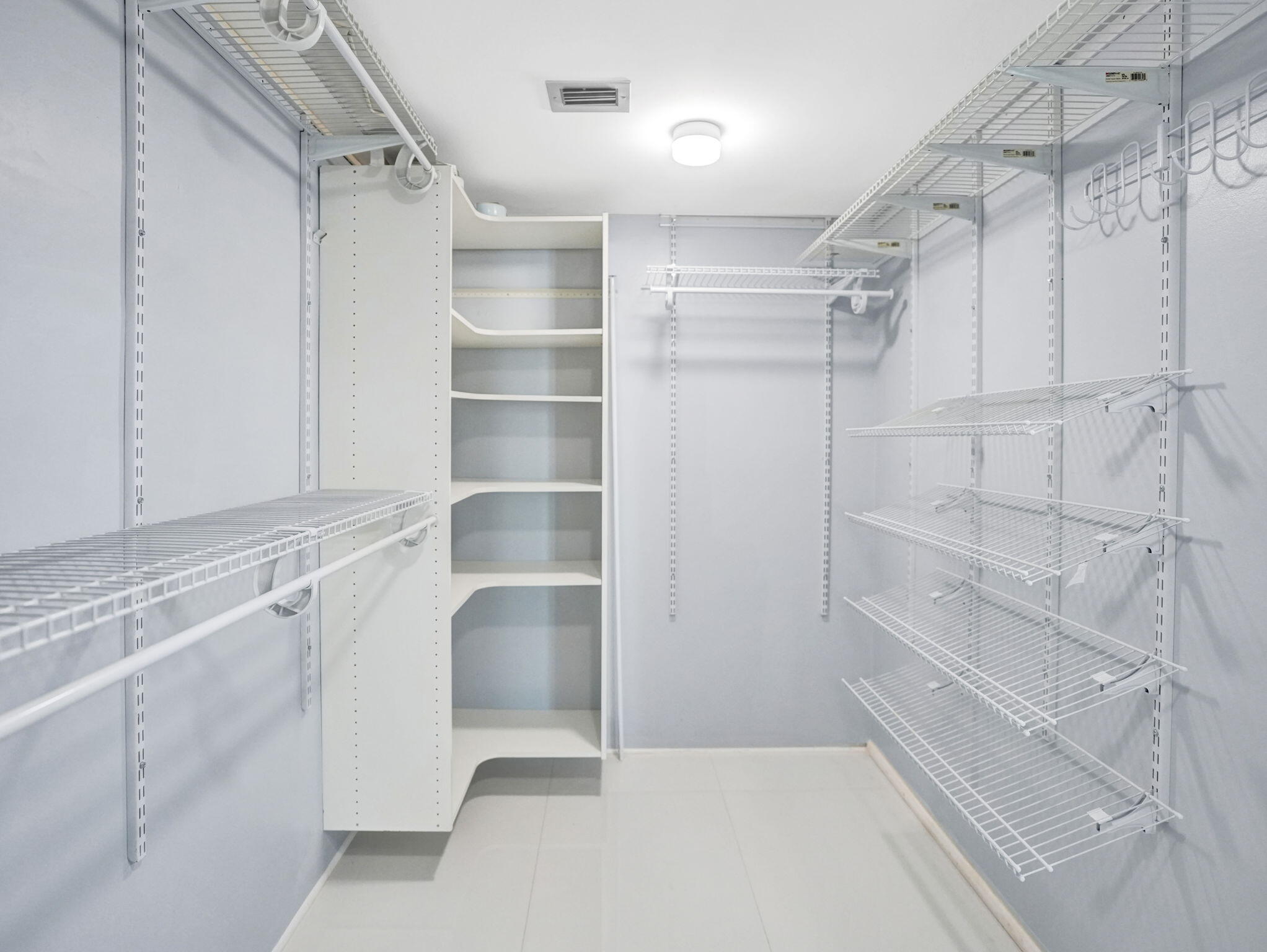 2000 S Ocean Boulevard 7N, Lauderdale-By-The-Sea Unit: 7N