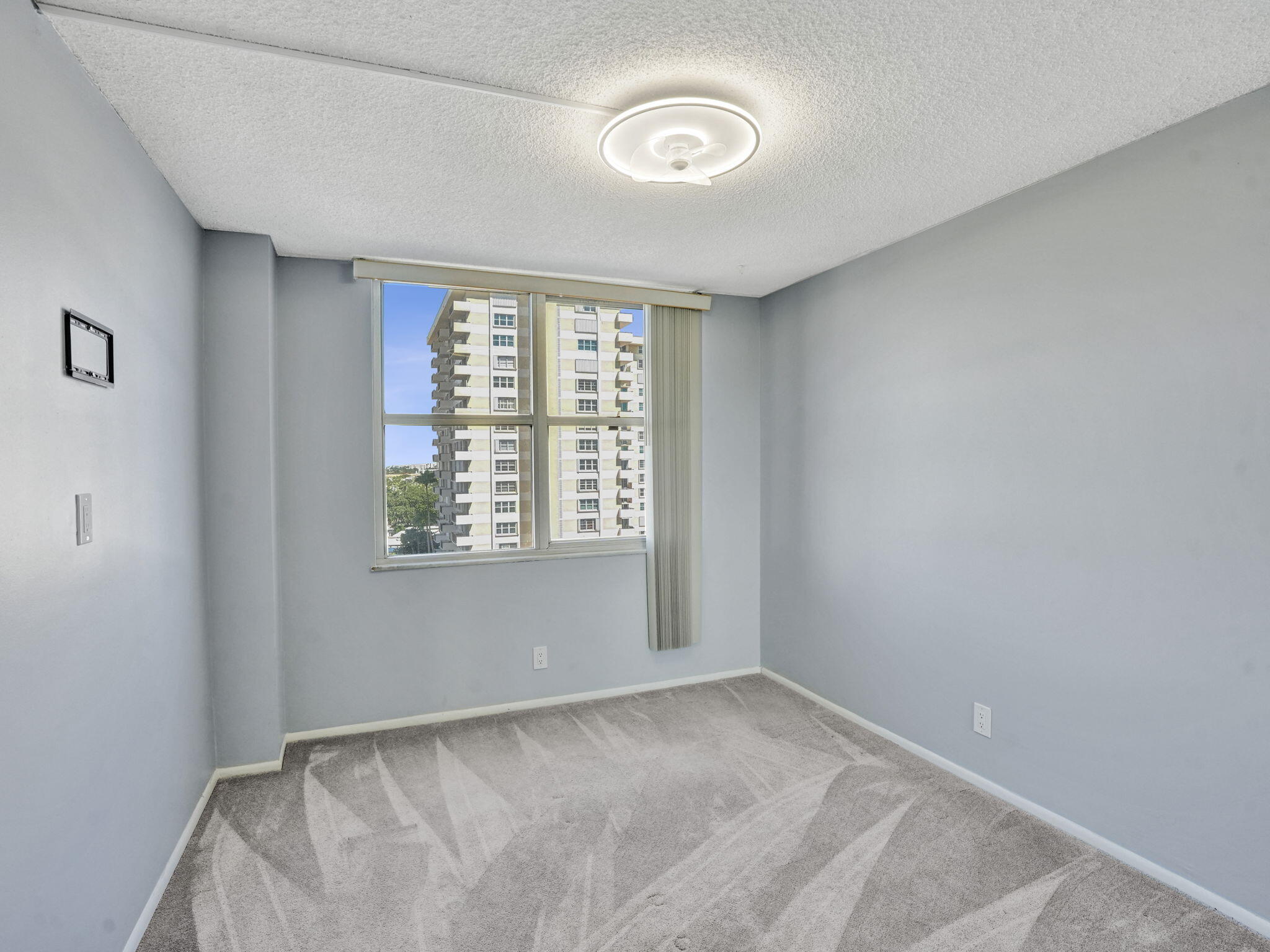 2000 S Ocean Boulevard 7N, Lauderdale-By-The-Sea Unit: 7N