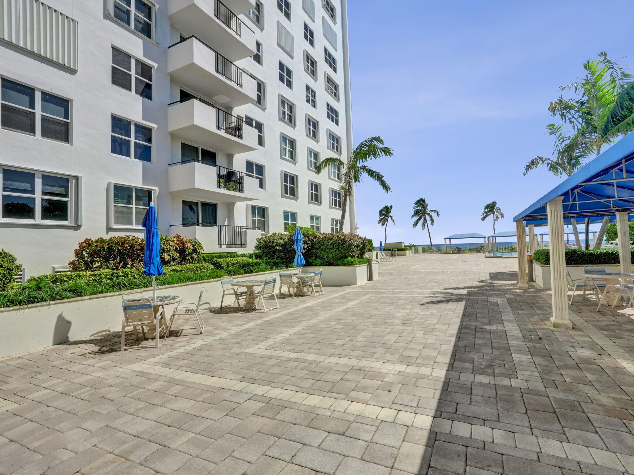 2000 S Ocean Boulevard 7N, Lauderdale-By-The-Sea Unit: 7N