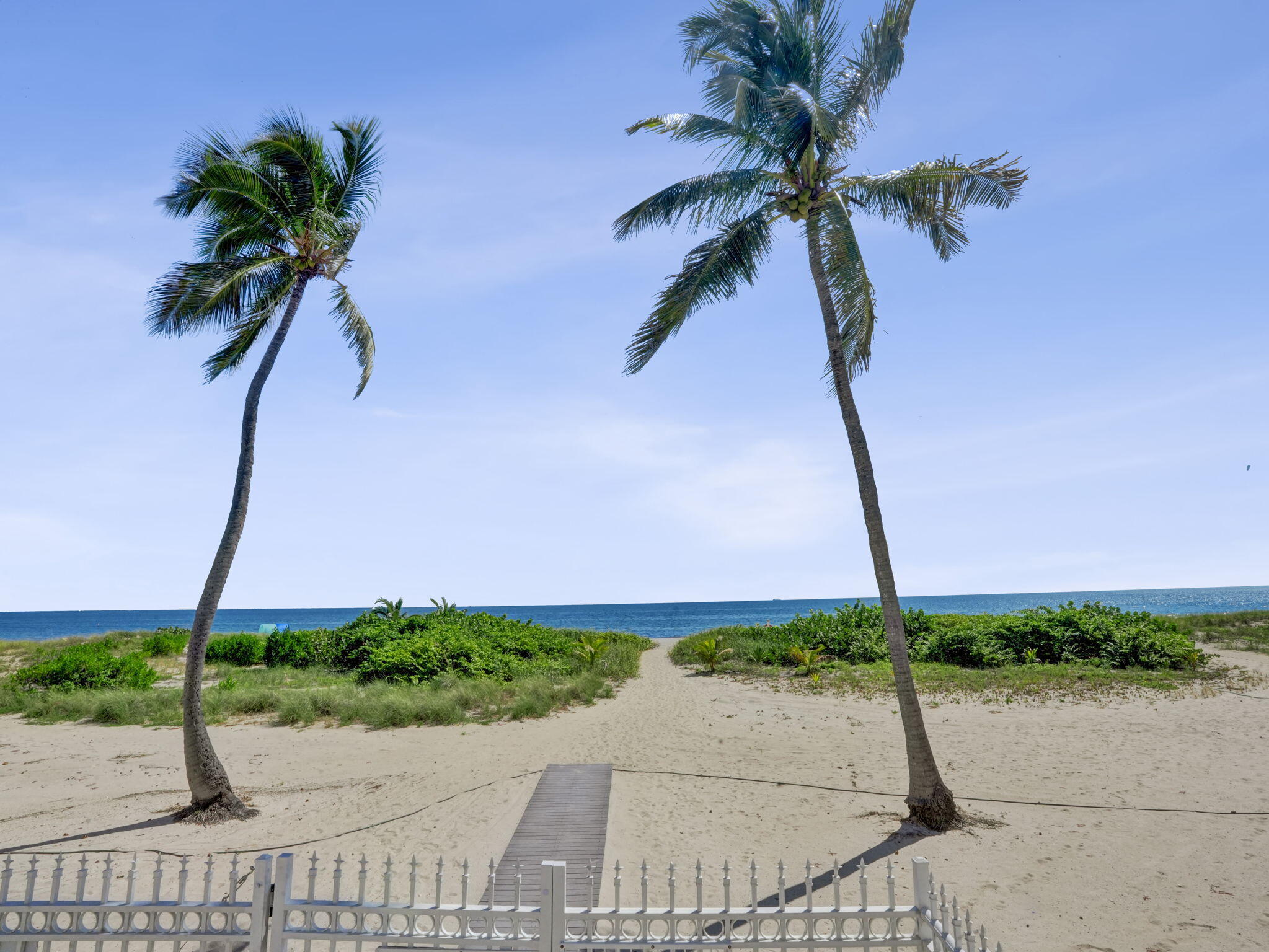 2000 S Ocean Boulevard 7N, Lauderdale-By-The-Sea Unit: 7N