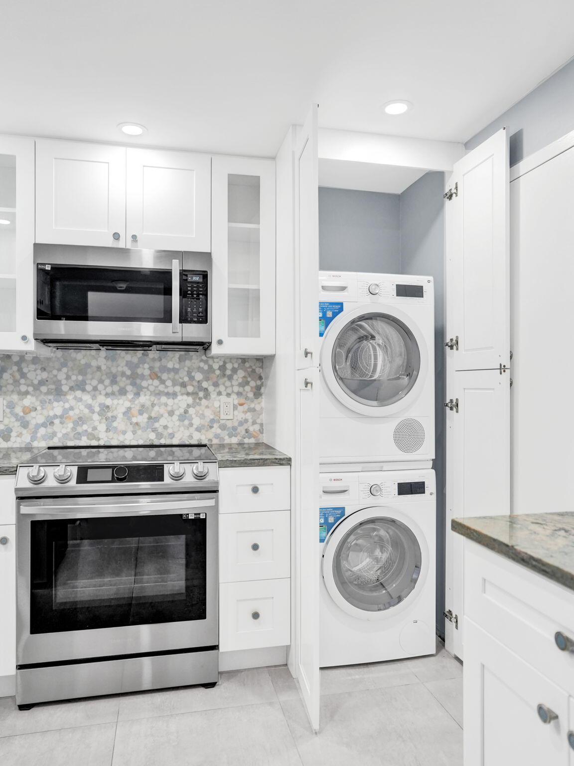 2000 S Ocean Boulevard 7N, Lauderdale-By-The-Sea Unit: 7N