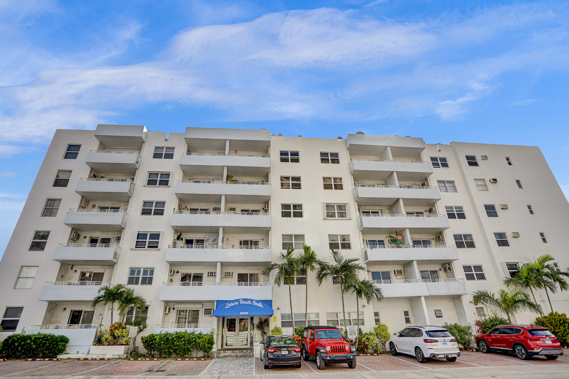 2900 Banyan Street