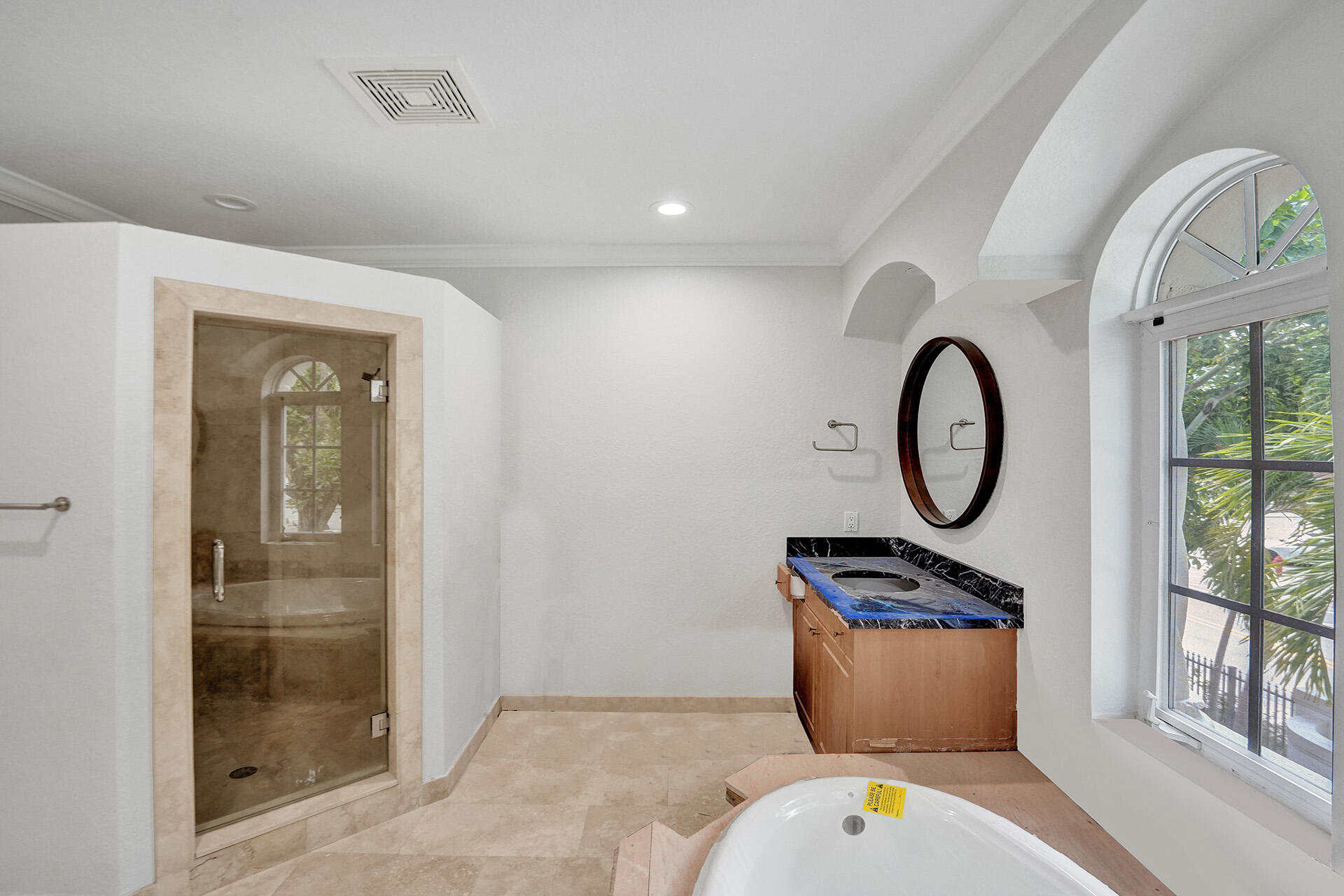 827 SE 2ND Court