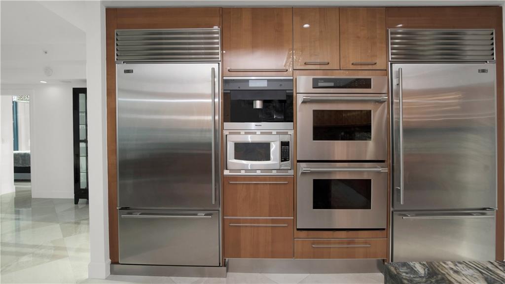 333 Las Olas Way Unit: 3806