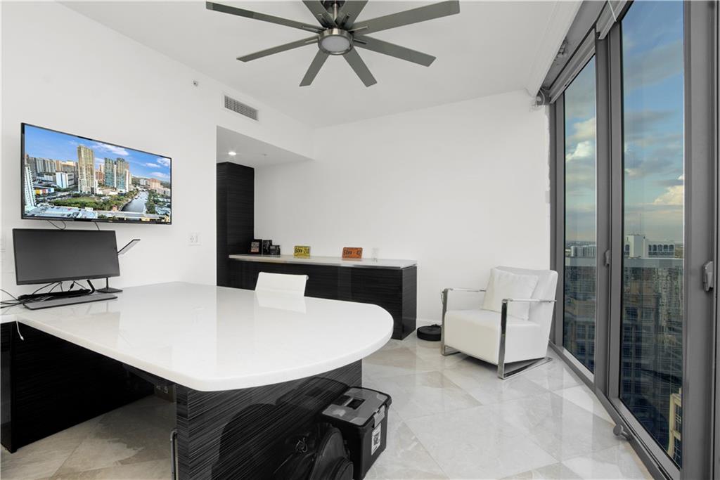 333 Las Olas Way Unit: 3806