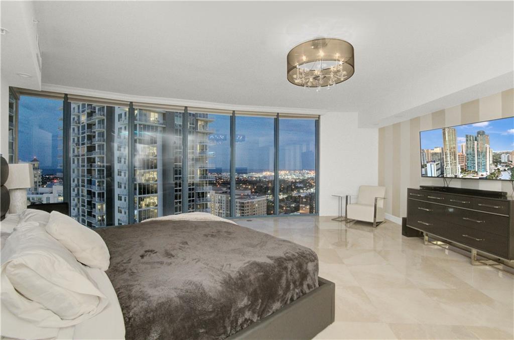 333 Las Olas Way Unit: 3806