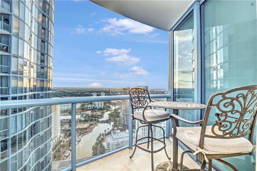 333 Las Olas Way Unit: 3806
